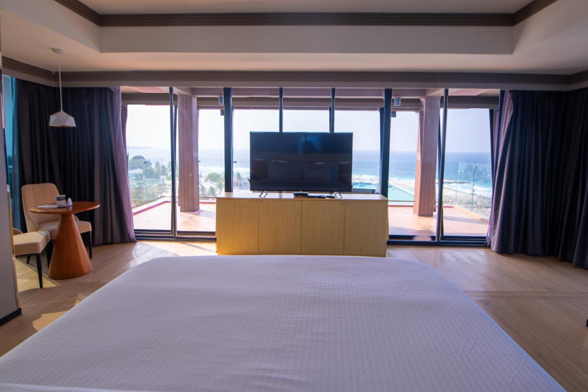 Swarn By Hawks Hotels Kamadhoo Eksteriør billede